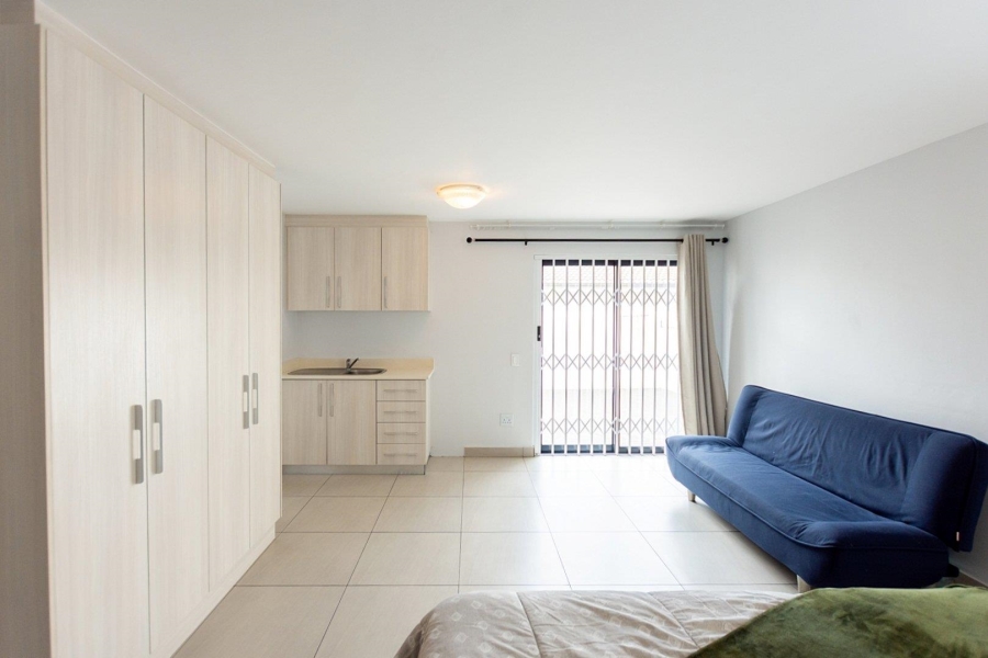 5 Bedroom Property for Sale in Calypso Beach Western Cape